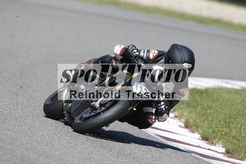 /Archiv-2025/48 25.08.2025 Cornu Master School ADR/rot-rouge/126